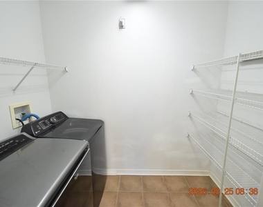 11509 Fountainhead Drive - Photo Thumbnail 21