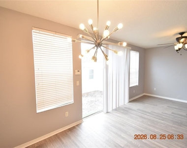 11509 Fountainhead Drive - Photo Thumbnail 14