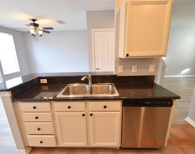 11509 Fountainhead Drive - Photo Thumbnail 20