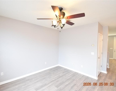 11509 Fountainhead Drive - Photo Thumbnail 12