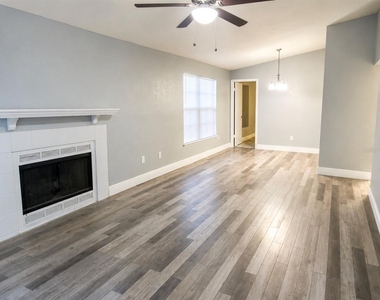3961 Dream Oak Place - Photo Thumbnail 2