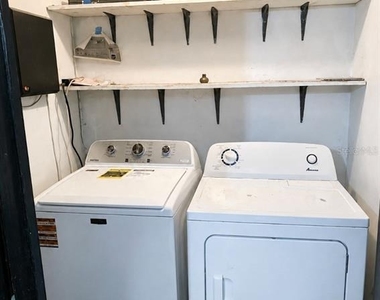 3961 Dream Oak Place - Photo Thumbnail 7