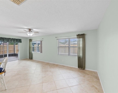 4243 Chipmunk Drive - Photo Thumbnail 17