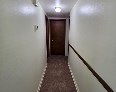 1103 N Crystal Terrace - Photo Thumbnail 10