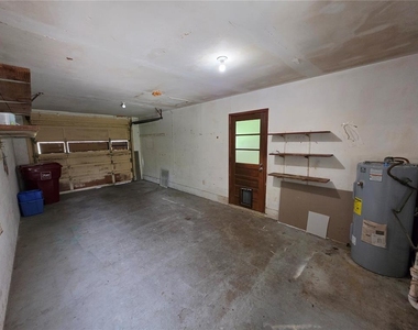 1103 N Crystal Terrace - Photo Thumbnail 19