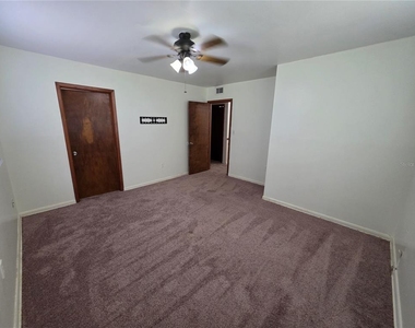 1103 N Crystal Terrace - Photo Thumbnail 13