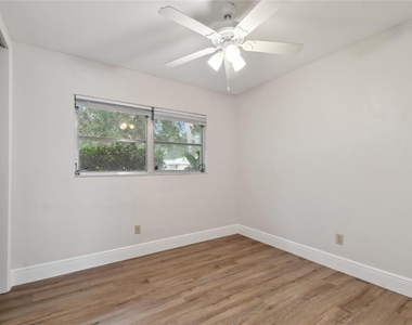 2111 Lanai Avenue - Photo Thumbnail 8