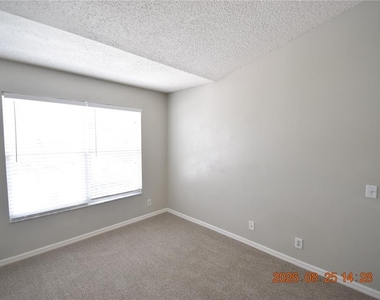 556 Black Lion Drive Ne - Photo Thumbnail 34