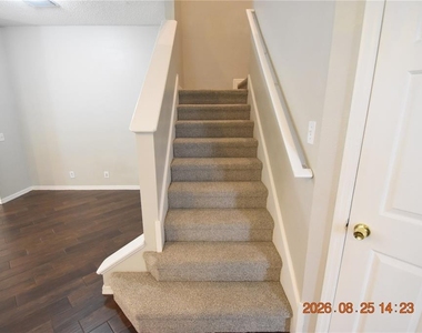 556 Black Lion Drive Ne - Photo Thumbnail 15