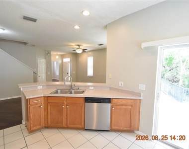 556 Black Lion Drive Ne - Photo Thumbnail 14