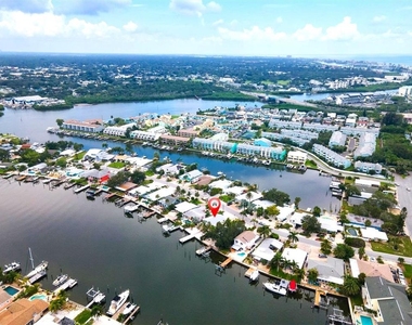 314 Bahia Vista Drive - Photo Thumbnail 4