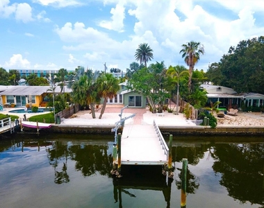 314 Bahia Vista Drive - Photo Thumbnail 1