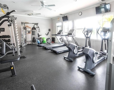 5000 Culbreath Key Way - Photo Thumbnail 25