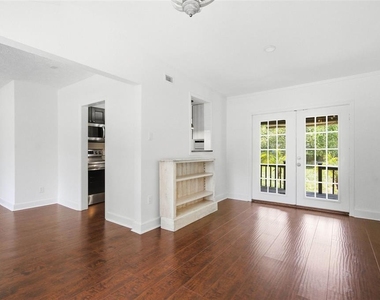 510 N Jefferson Avenue - Photo Thumbnail 1