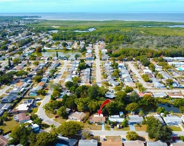 4333 Newbury Drive - Photo Thumbnail 24