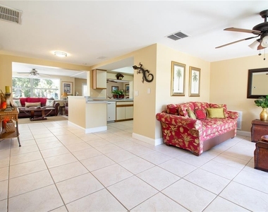4333 Newbury Drive - Photo Thumbnail 3