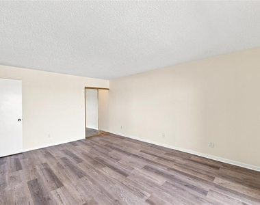 1230 Gulf Boulevard - Photo Thumbnail 16