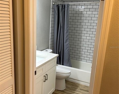 13236 Molitor Court - Photo Thumbnail 10