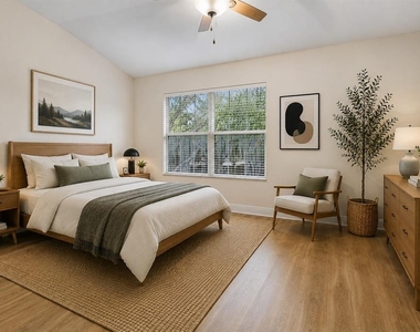 15836 Fishhawk Falls Drive - Photo Thumbnail 7