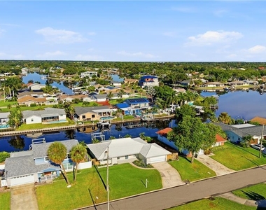 4152 13th Lane Ne - Photo Thumbnail 36