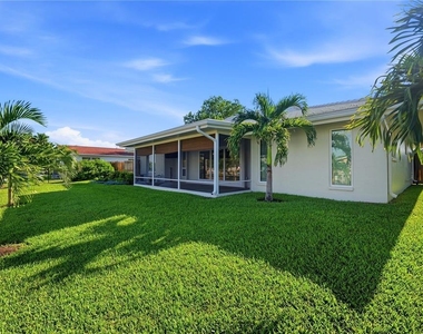4152 13th Lane Ne - Photo Thumbnail 22