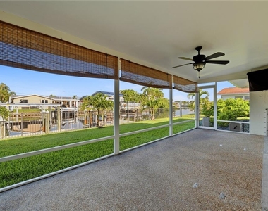 4152 13th Lane Ne - Photo Thumbnail 10