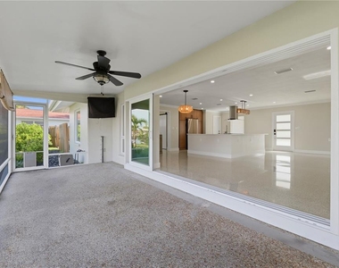 4152 13th Lane Ne - Photo Thumbnail 24
