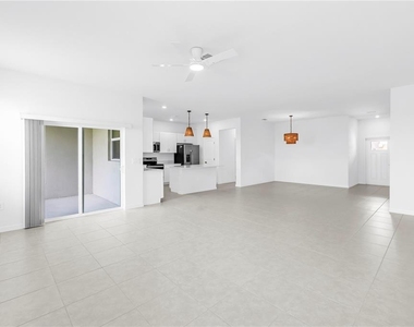 9324 Bonita Mar Drive - Photo Thumbnail 1