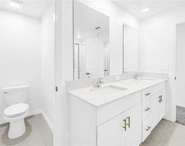 9324 Bonita Mar Drive - Photo Thumbnail 31