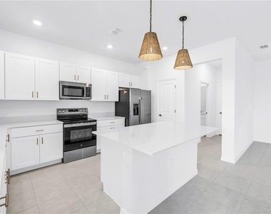 9324 Bonita Mar Drive - Photo Thumbnail 11