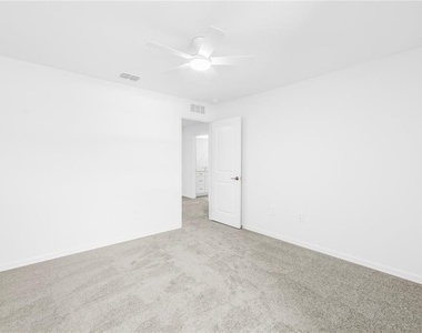 9324 Bonita Mar Drive - Photo Thumbnail 28