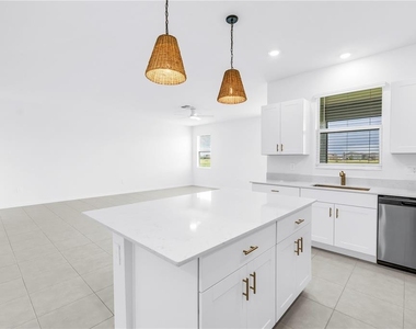 9324 Bonita Mar Drive - Photo Thumbnail 17