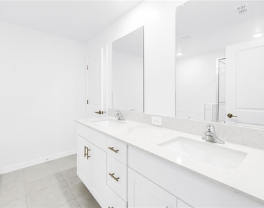9324 Bonita Mar Drive - Photo Thumbnail 30