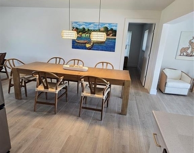 3850 46th Avenue S - Photo Thumbnail 5