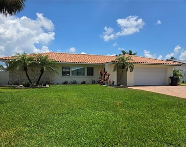 3850 46th Avenue S - Photo Thumbnail 1