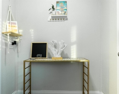 4327 17th Avenue S - Photo Thumbnail 1