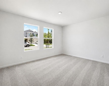 3841 Amers Loop - Photo Thumbnail 7