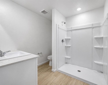 3841 Amers Loop - Photo Thumbnail 9