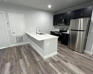 1813 Puffin Street - Photo Thumbnail 1