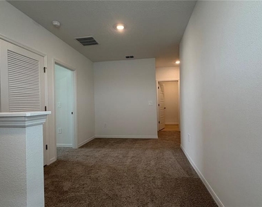 5152 Native Mile Loop - Photo Thumbnail 24