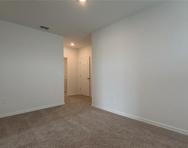 5152 Native Mile Loop - Photo Thumbnail 27