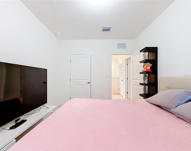 1692 Se 7th Court - Photo Thumbnail 29