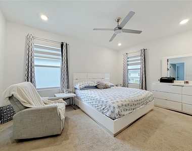 1692 Se 7th Court - Photo Thumbnail 25