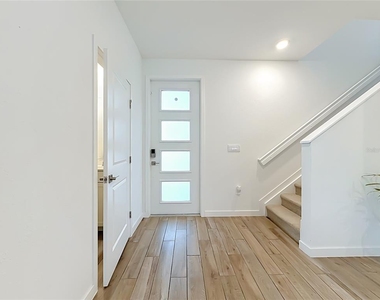 1692 Se 7th Court - Photo Thumbnail 7