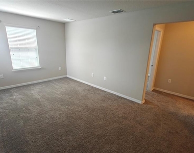 3010 Jardin Street - Photo Thumbnail 21