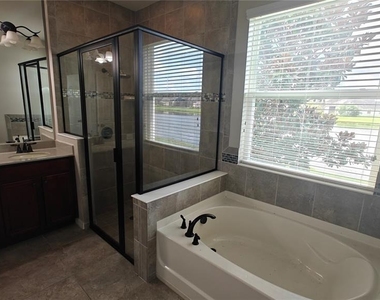 3010 Jardin Street - Photo Thumbnail 16