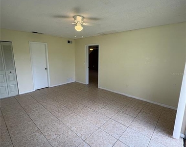 704 Lucaya Drive - Photo Thumbnail 14