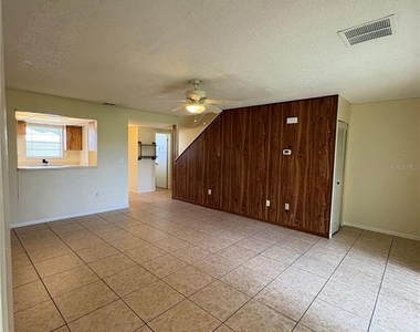 704 Lucaya Drive - Photo Thumbnail 7