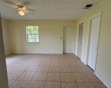 704 Lucaya Drive - Photo Thumbnail 12
