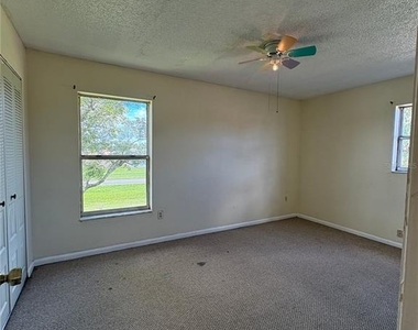 704 Lucaya Drive - Photo Thumbnail 25